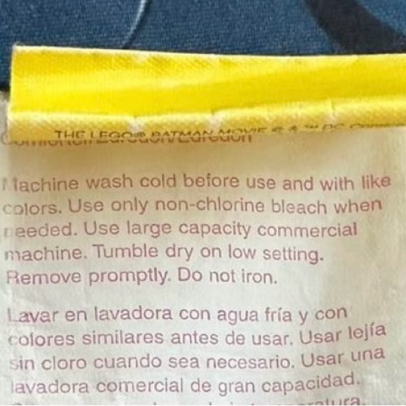 Lego Batman Themed reversible, comforter, and sheet set. size full. - Picture 5 of 8